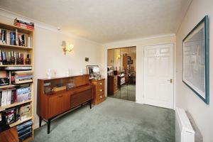 BEDROOM- click for photo gallery